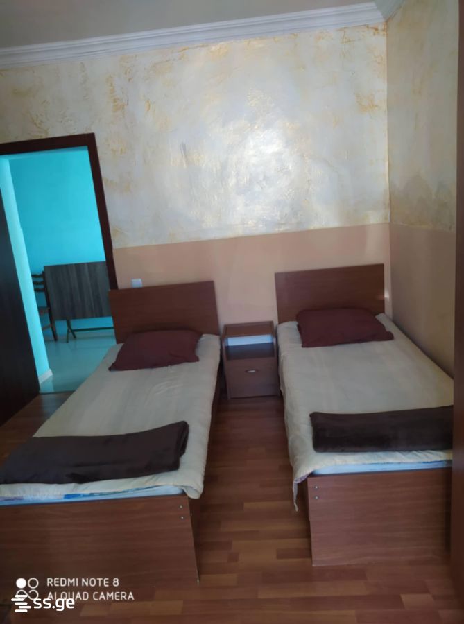 2 Room Flat Daily Rent. Ureki view 7