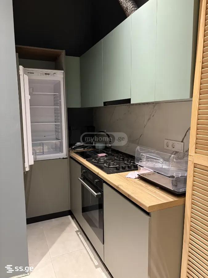 1 Room Private House For Rent. Sololaki view 2