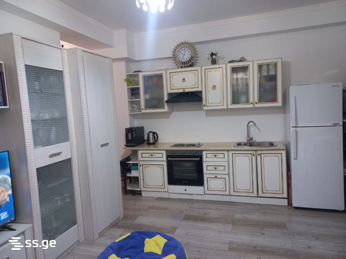 2 room Flat For Sale. Varketili - Widok 2