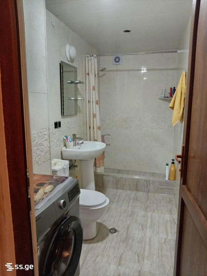 2 Room Flat Daily Rent. Borjomi view 5