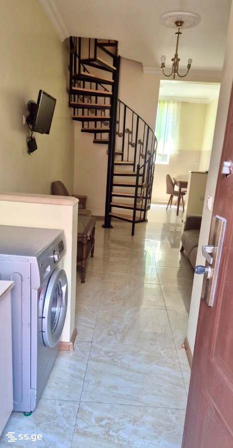 4 Room Private House For Rent. Batumi view 3
