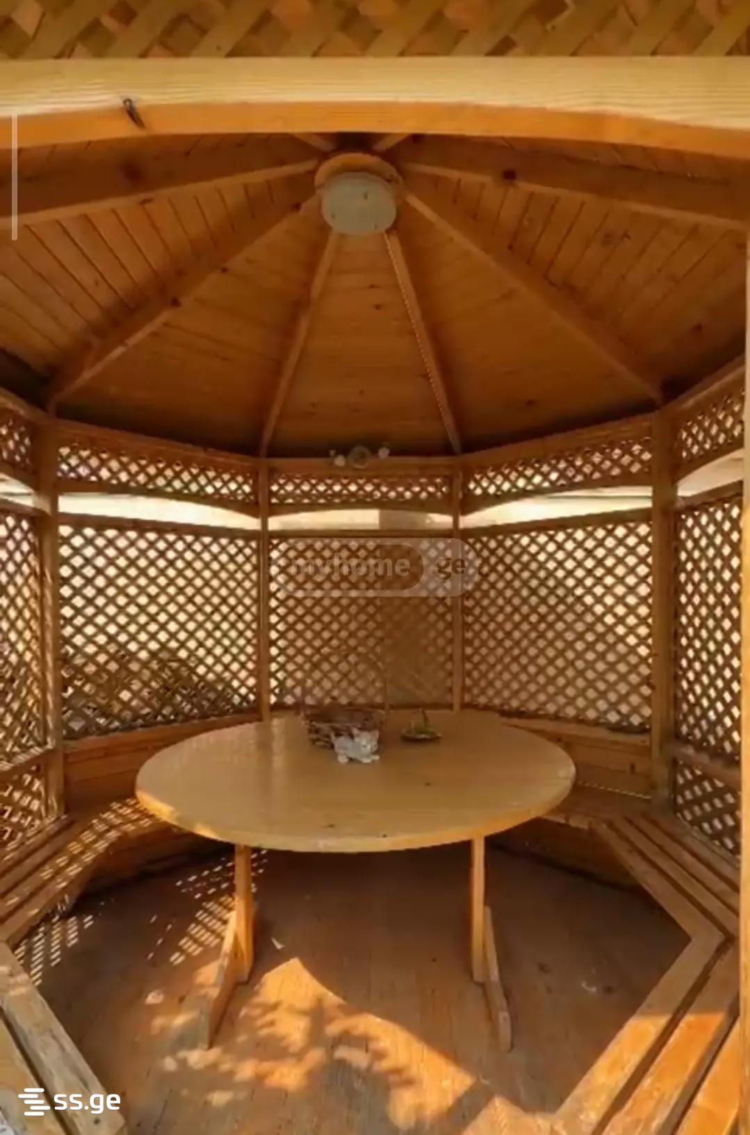 8 Room Private House For Sale view 15