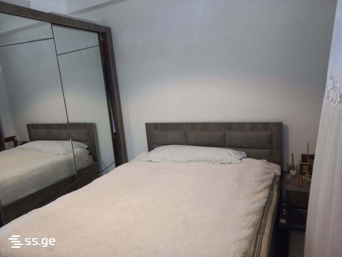 2 room Flat For Sale. Varketili - Widok 4