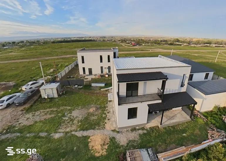 5 Room Private House For Sale view 4