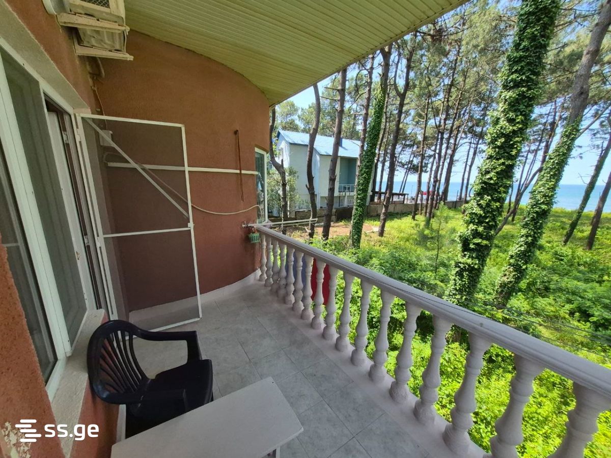 5 Room Private House For Sale view 4