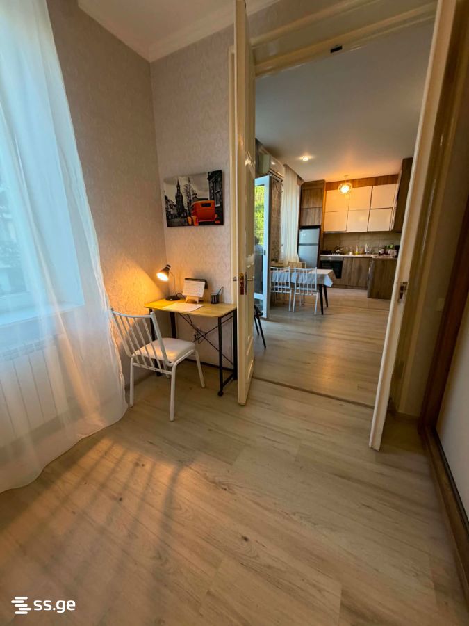2 room Flat For Rent. Vake - Mehr