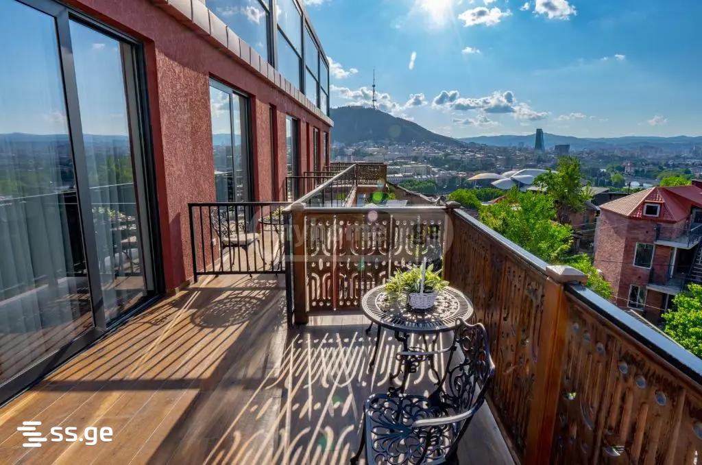 27 Room Hotel For Rent. Chugureti view 36
