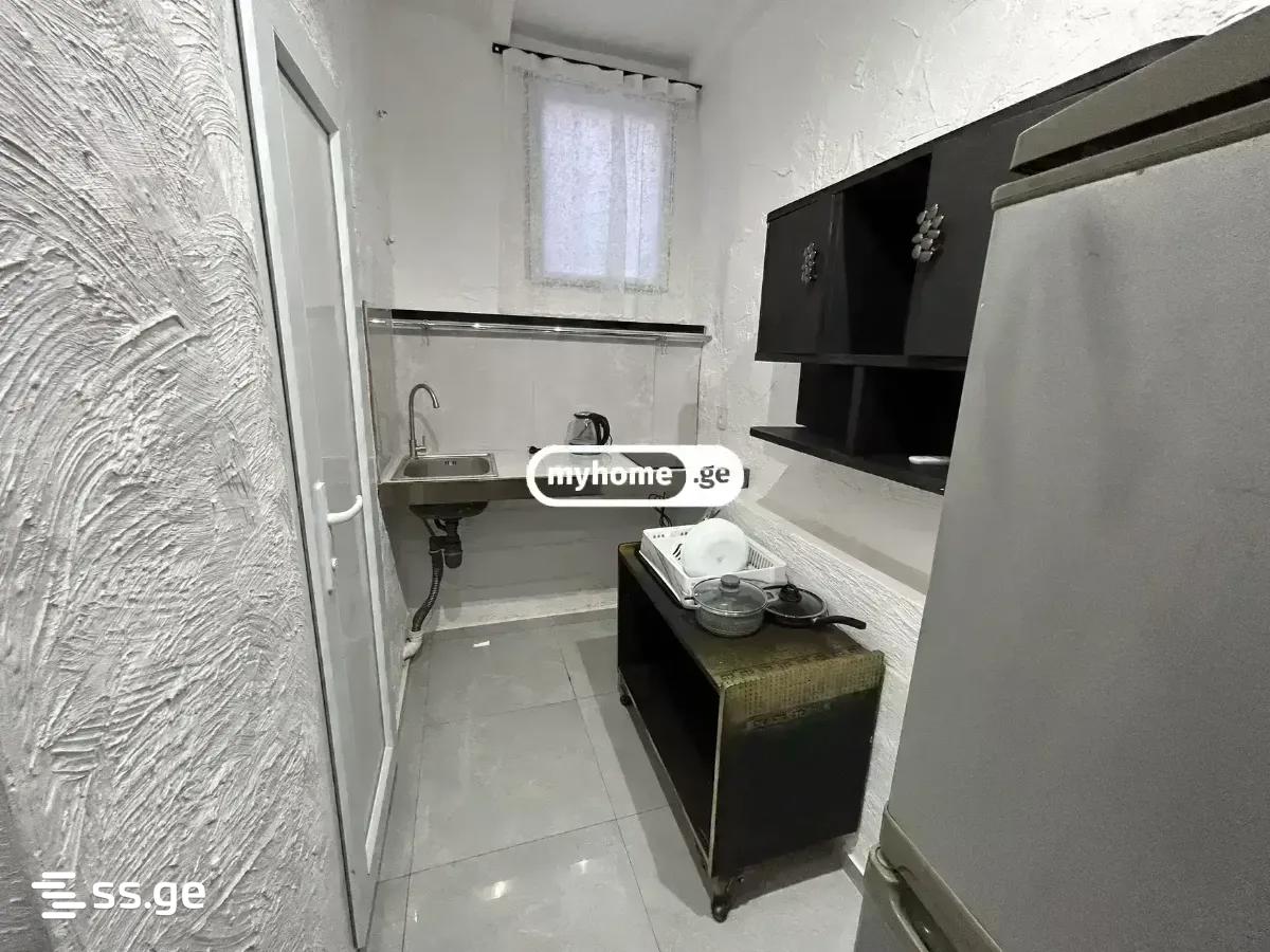 7 Room Hotel For Rent. Chugureti view 28