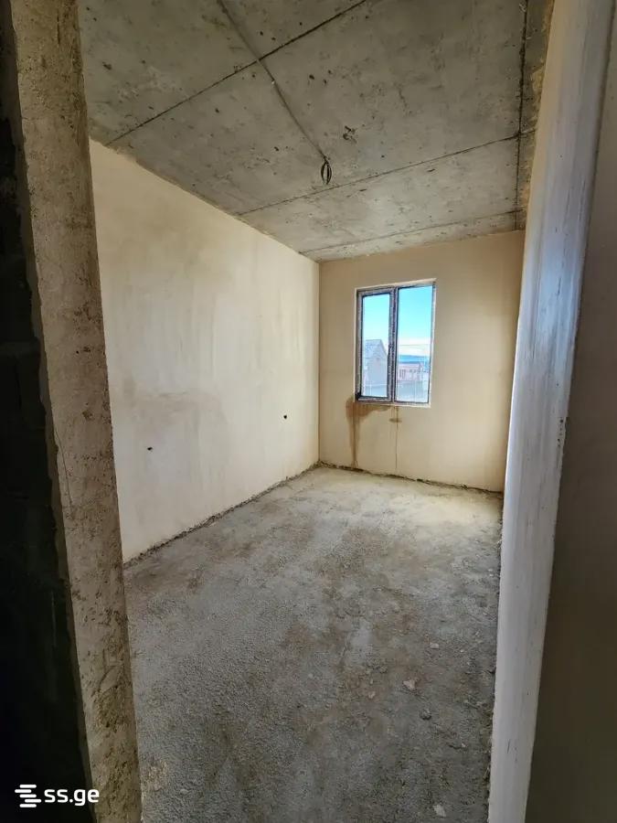 3 Room Private House For Sale view 8