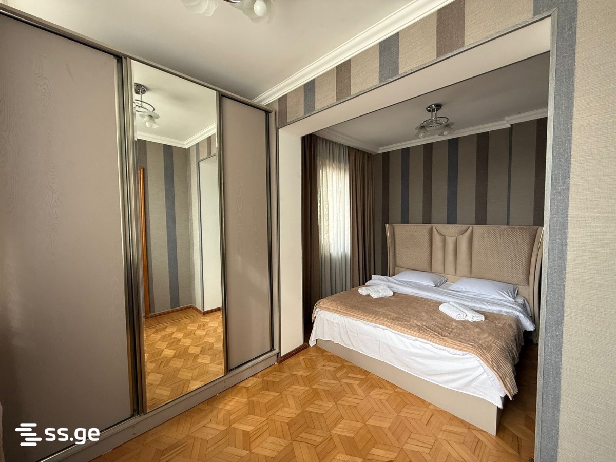 3 Room Flat Daily Rent. Kutaisi view 1