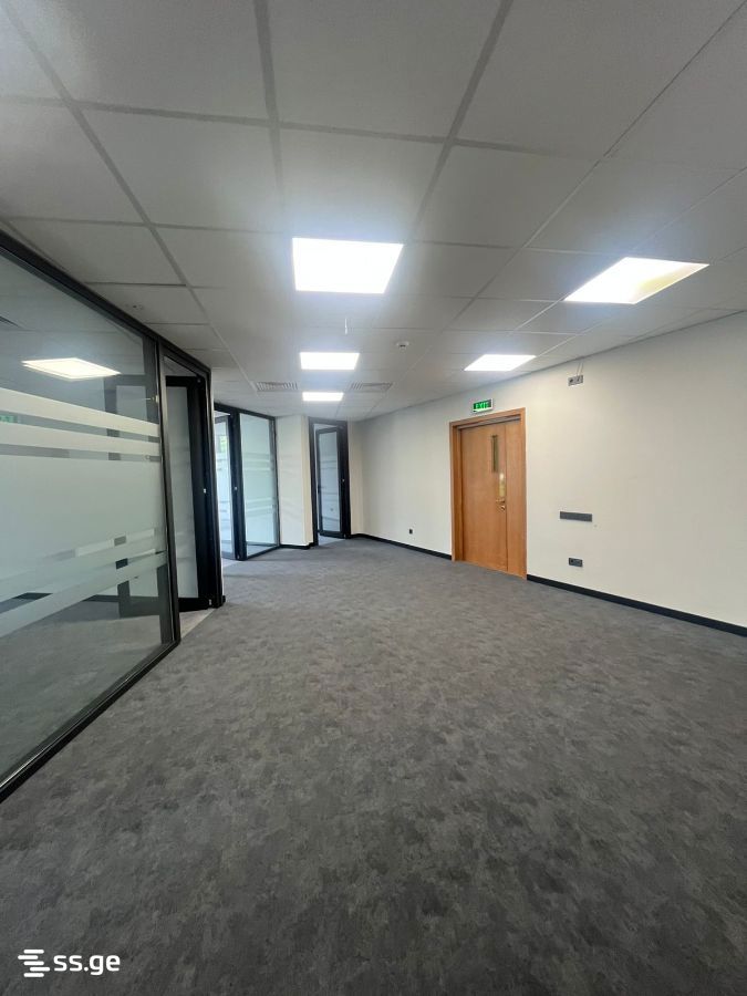 Office For Rent. Mtatsminda, 1 of 4