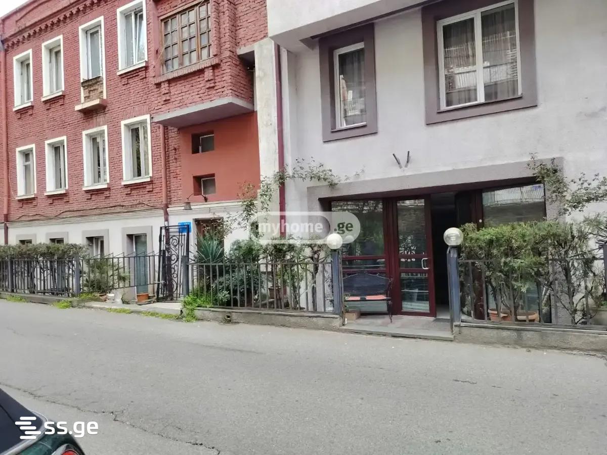 9 Room Hotel For Rent. Vake view 27