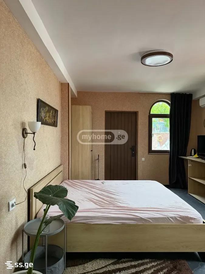 4 Room Private House For Rent. Sololaki view 7