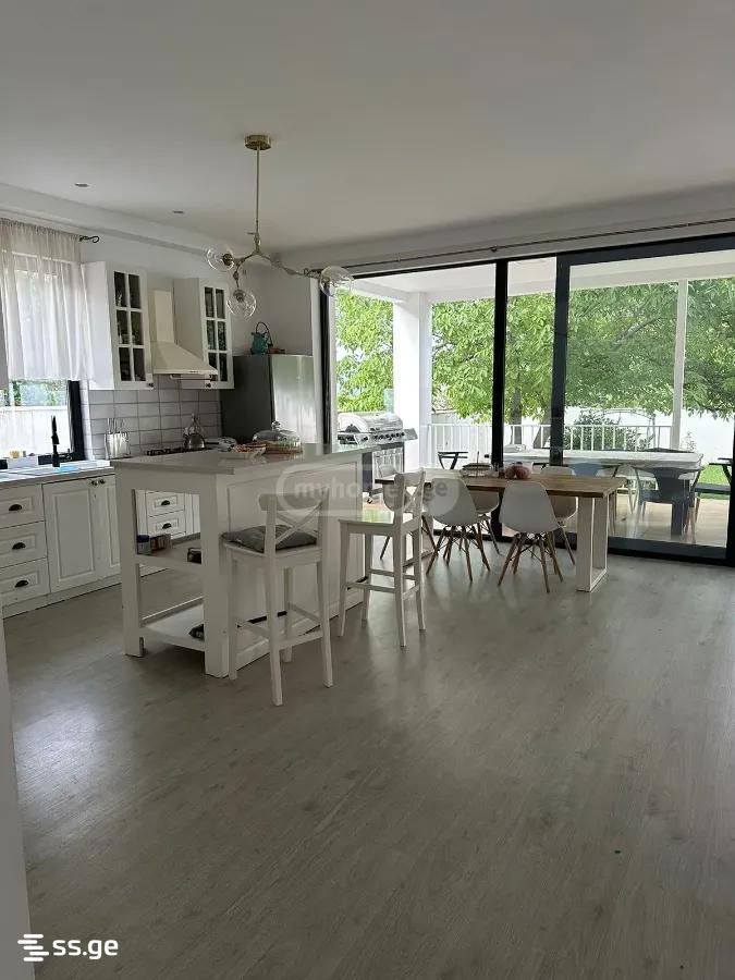 6 Room Summer Cottage For Rent. Shindisi view 4