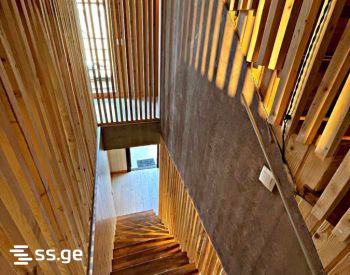 5 Room Private House For Sale view 3