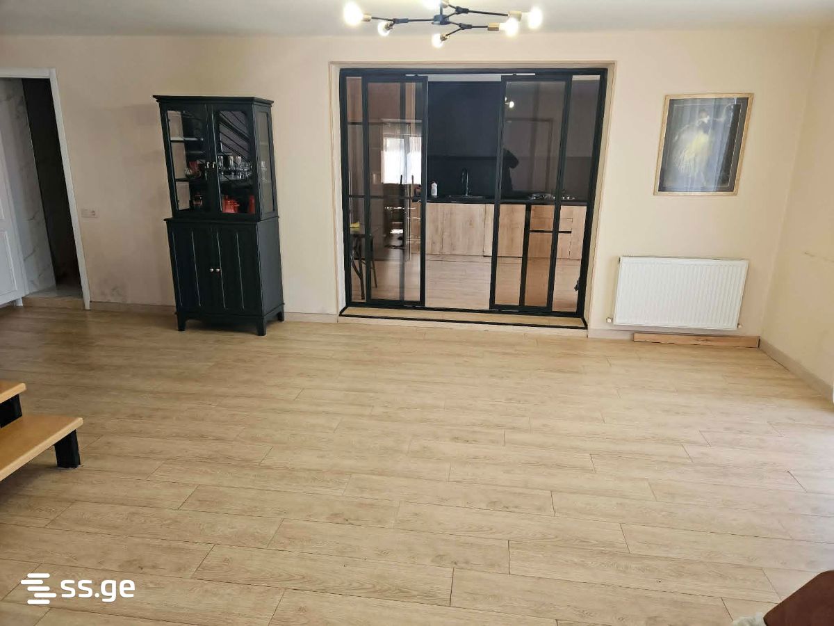 8 Room Summer Cottage Daily Rent. Vake view 5