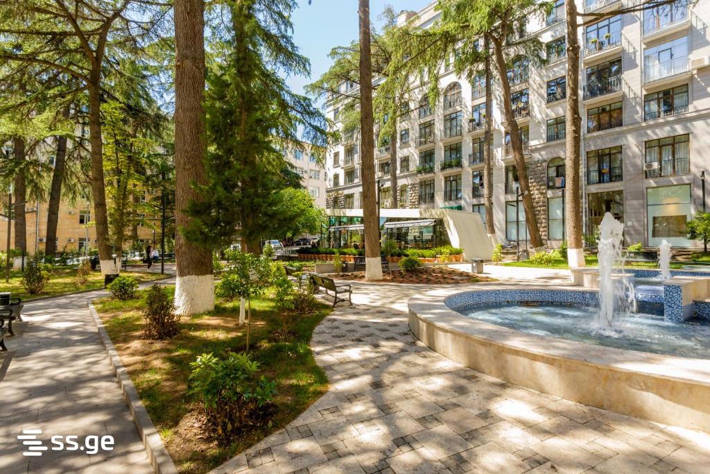 Daily Rent 2 Room Apartment Mtatsmindaze view 26