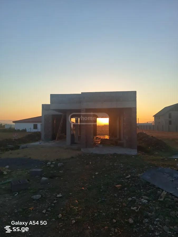 4 Room Summer Cottage For Sale view 2