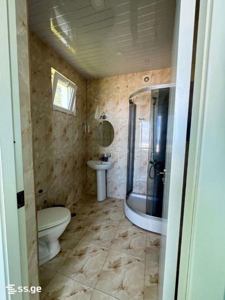 6 Room Private House For Sale view 9