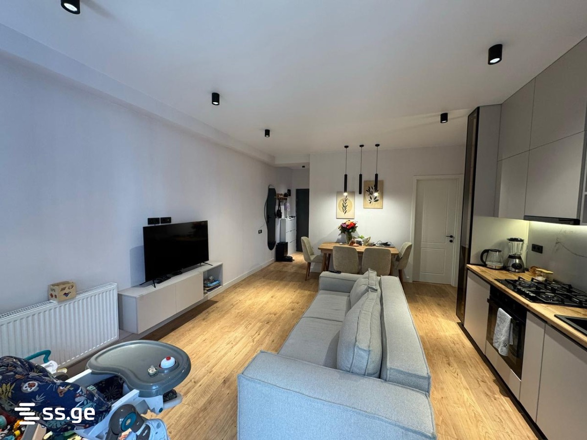 3 room Flat For Sale. Didi digomi - Widok 4