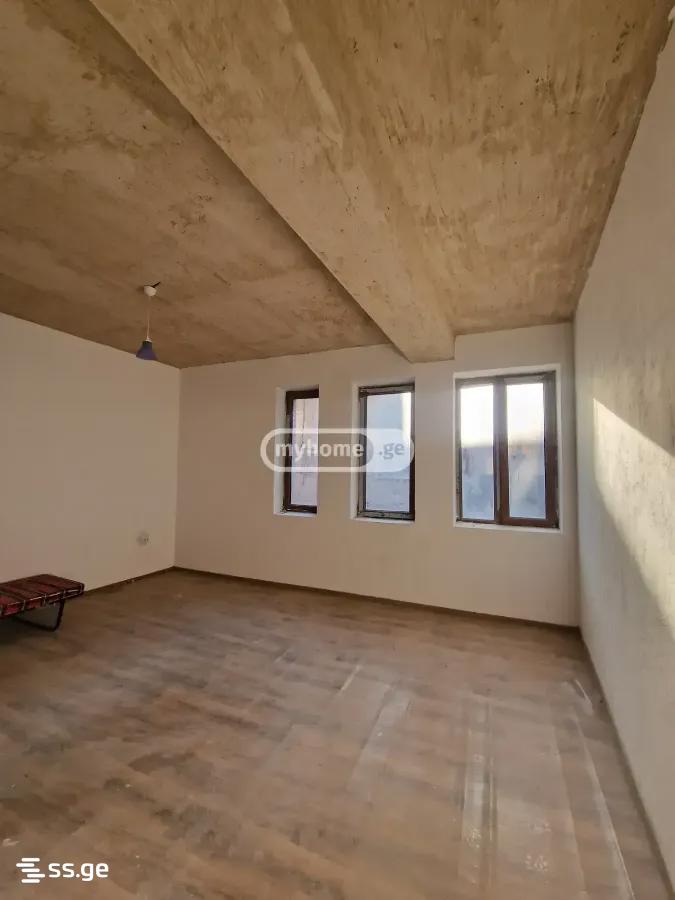 8 Room Hotel For Sale view 6