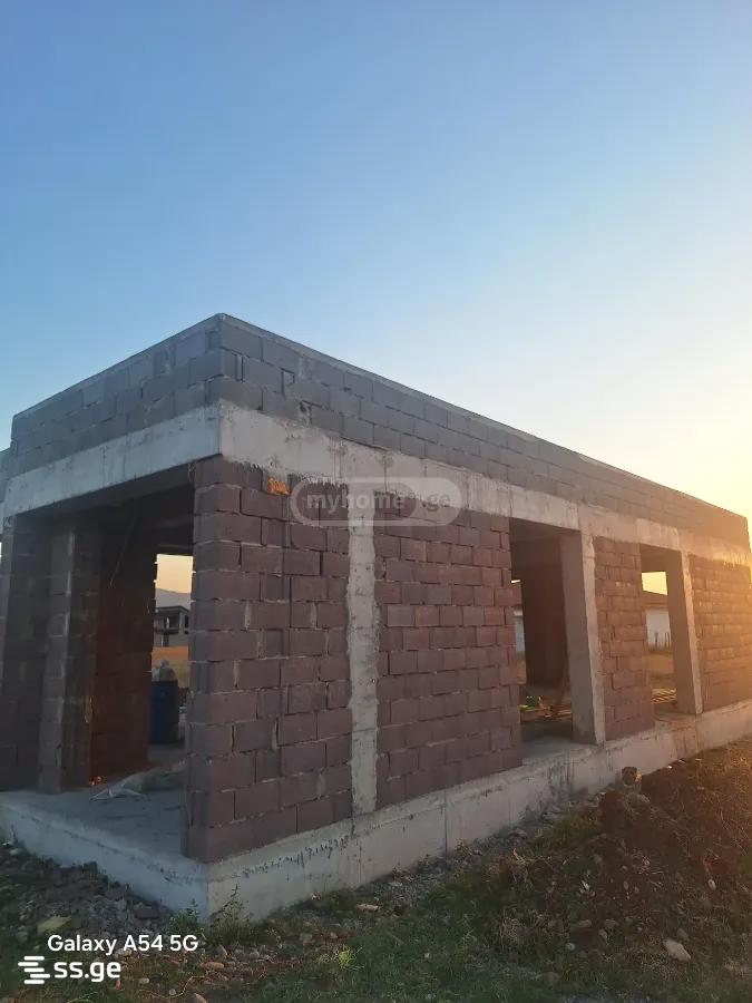 4 Room Summer Cottage For Sale view 3