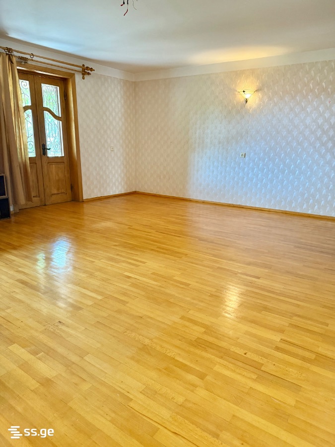 For Sale 5 Room Apartment Kutaisshi view 23