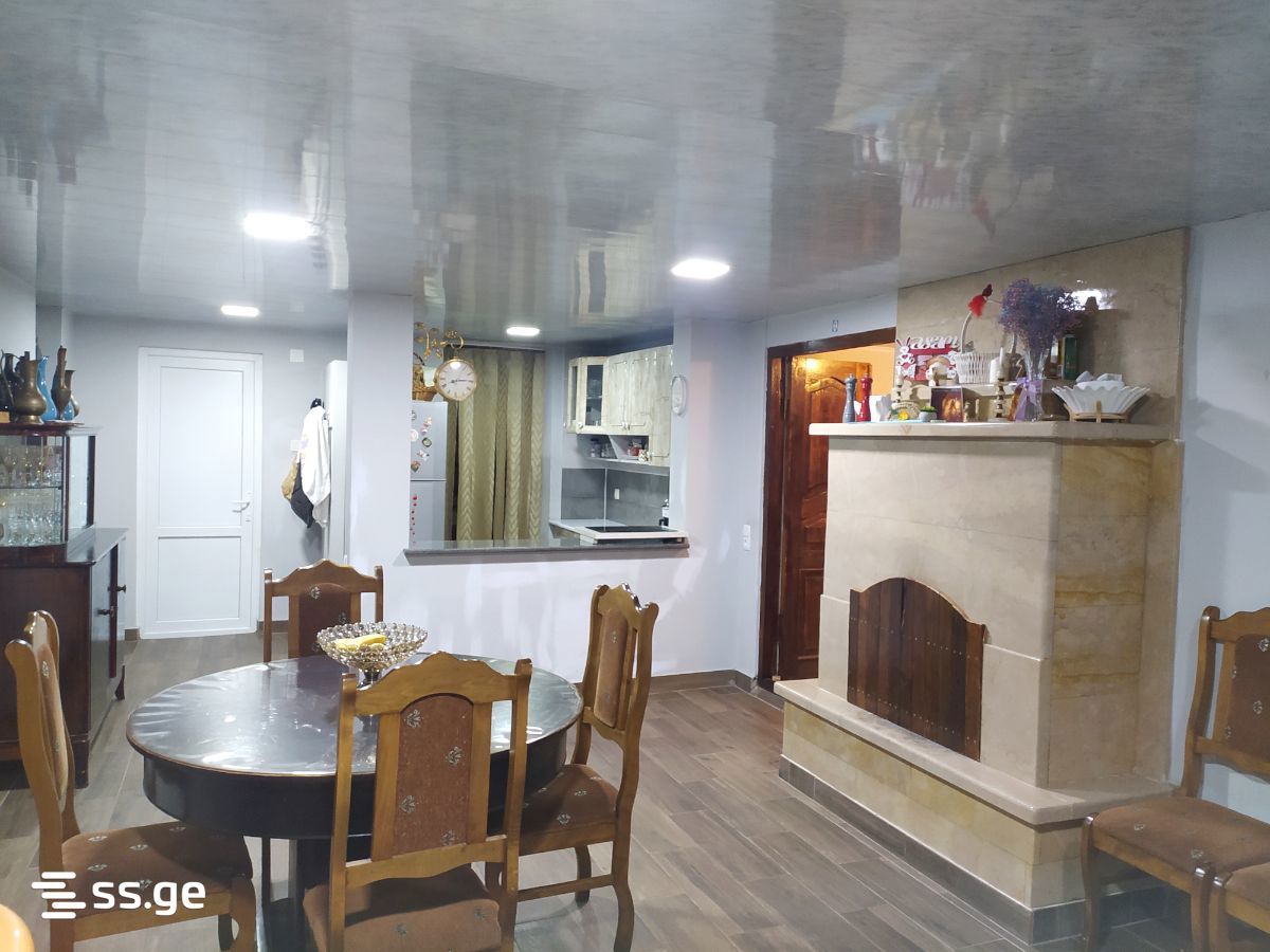 6 Room Private House For Sale view 8