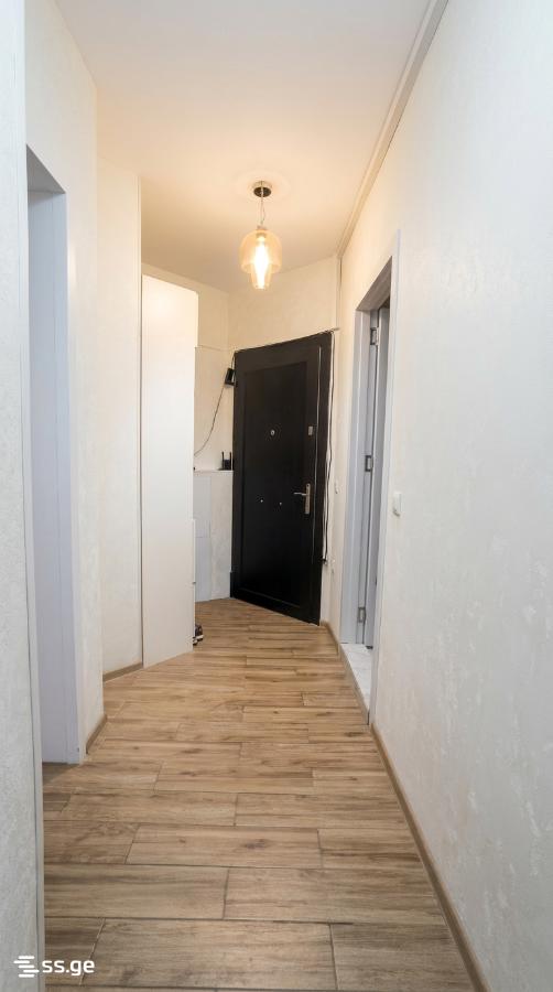 3 Room Flat For Sale, 3 of 4