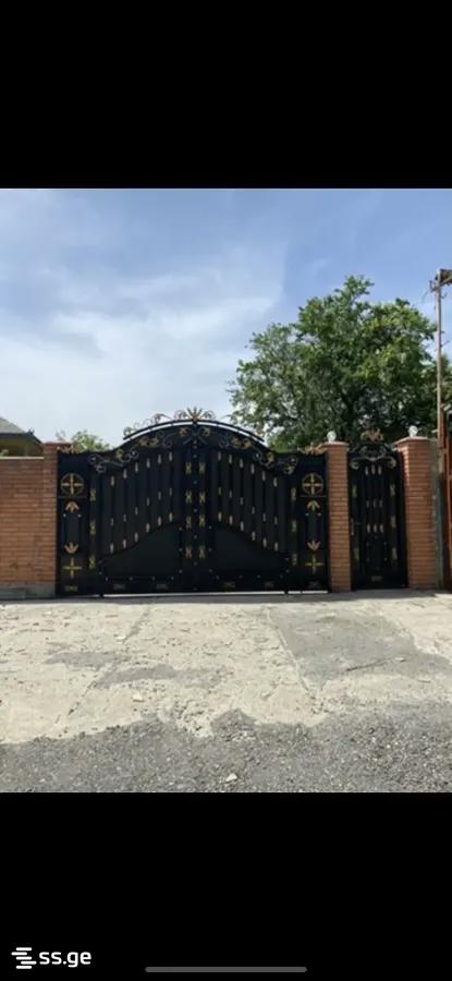 3 Room Private House For Sale view 1
