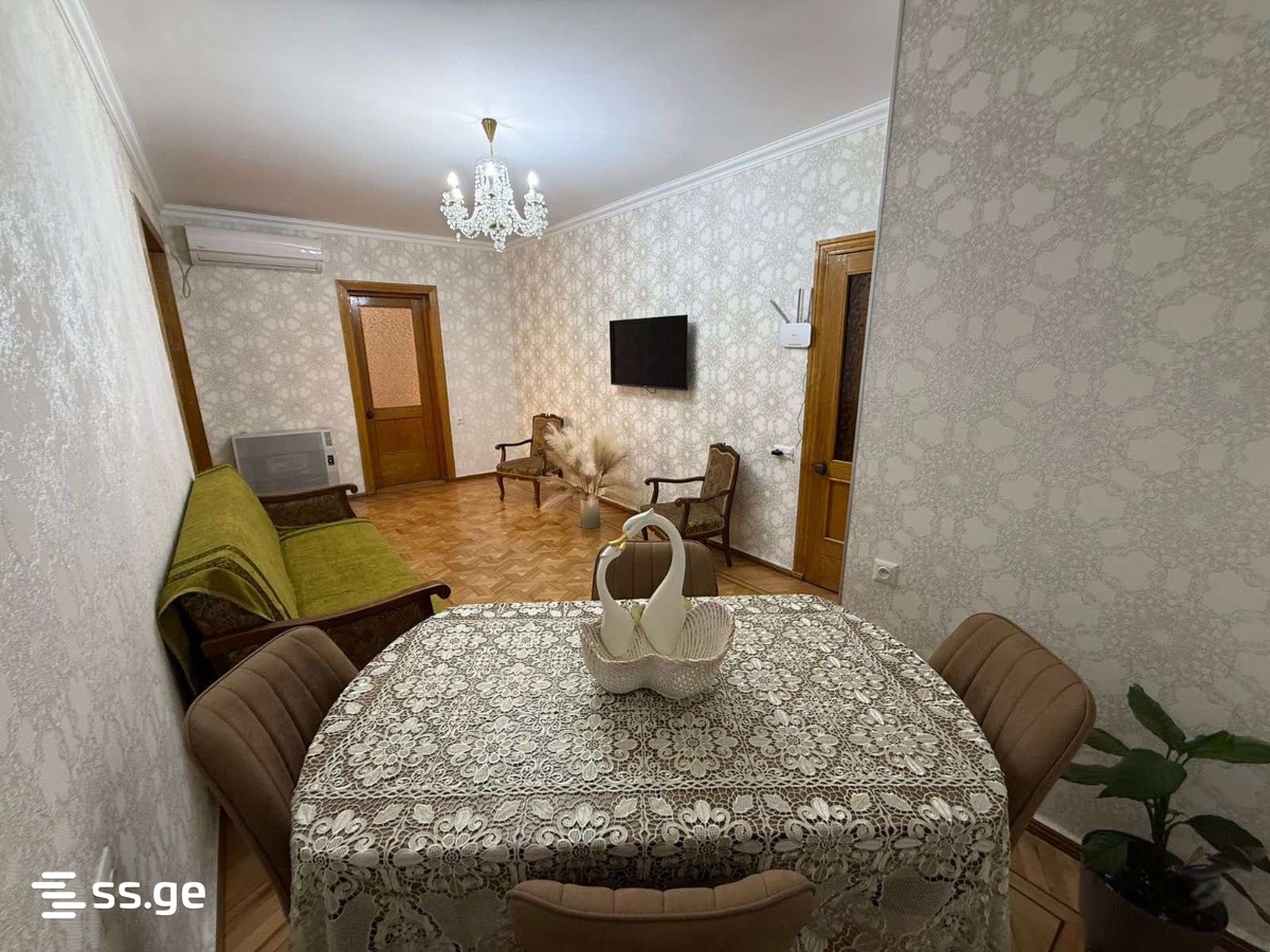3 Room Flat Daily Rent. Kutaisi view 8