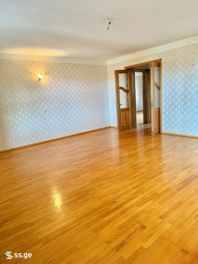 For Sale 5 Room Apartment Kutaisshi view 25