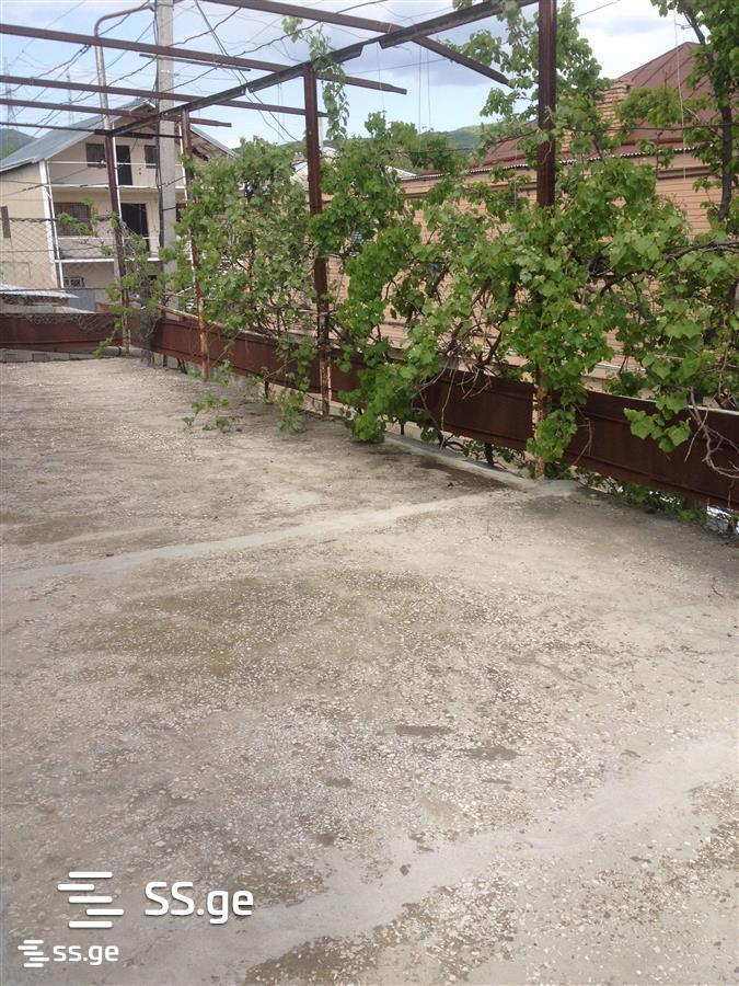 8 Room Private House For Sale view 7