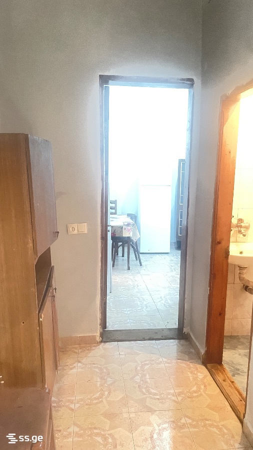 2 Room Private House For Rent. Batumi, 6 of 6