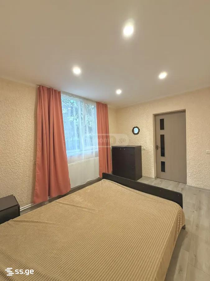 4 Room Private House For Rent. Mukhiani view 5