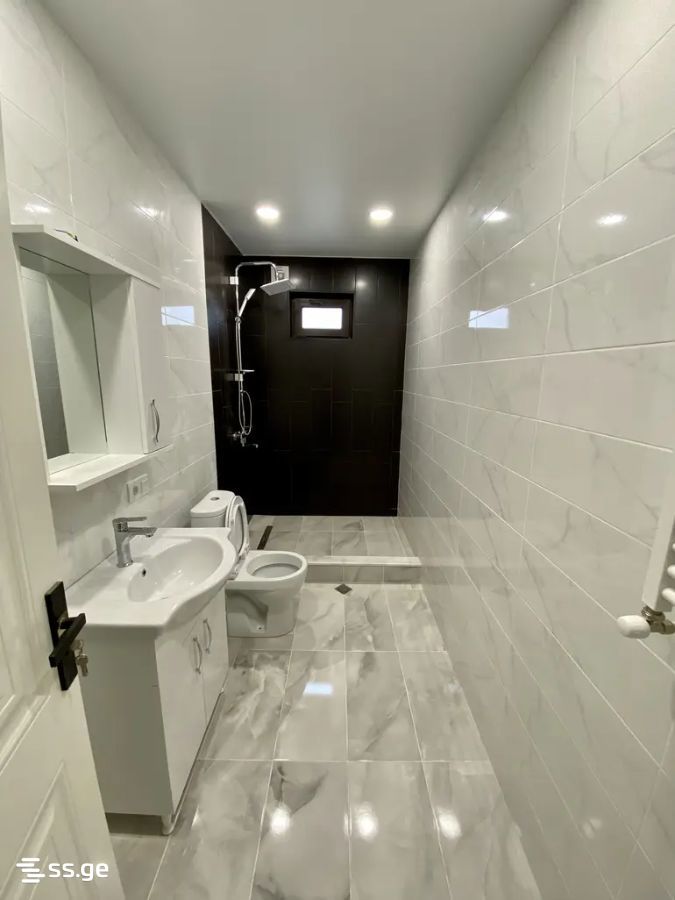 7 Room Private House For Sale view 8