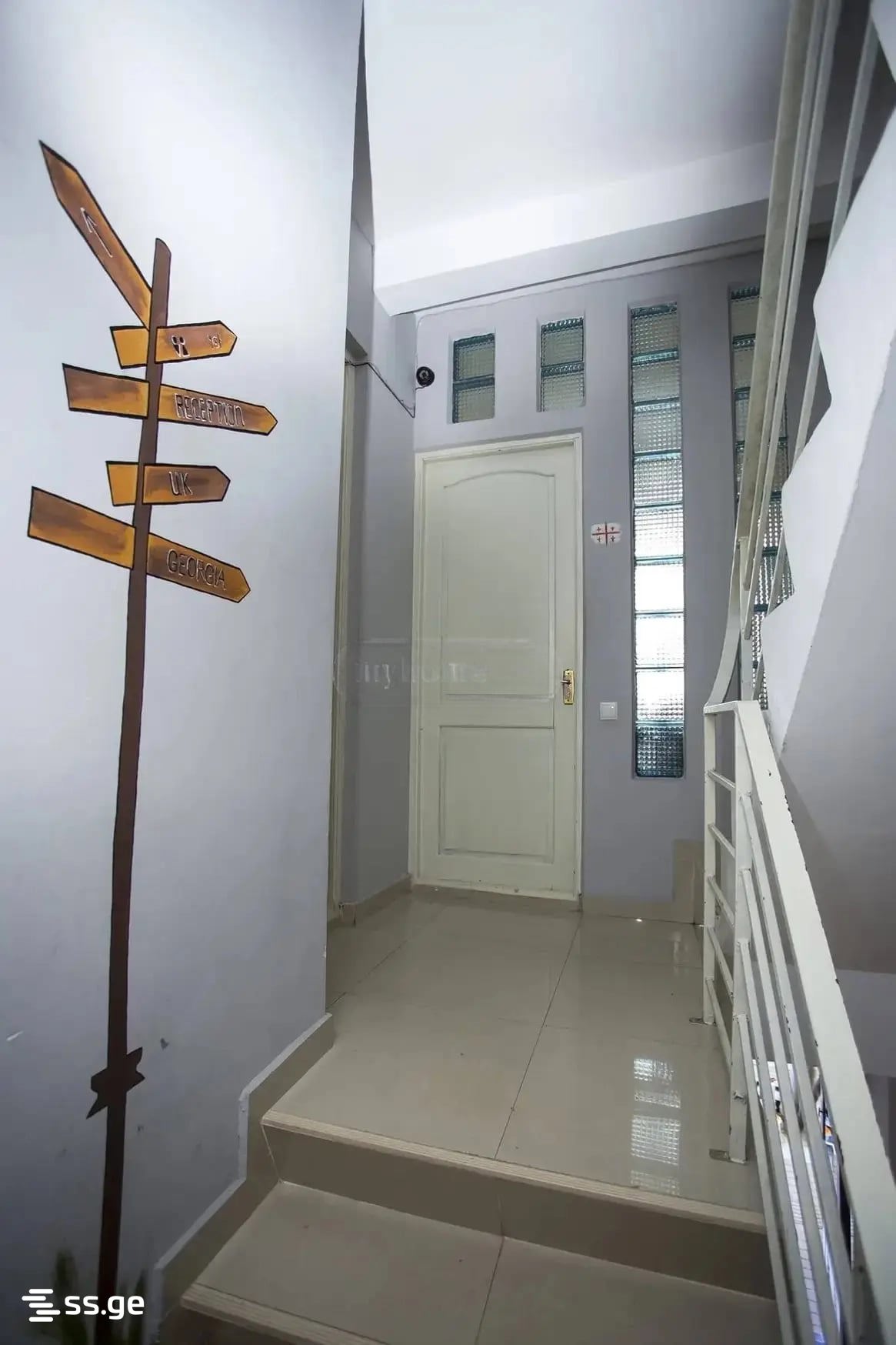6 Room Private House For Rent. Batumi view 4