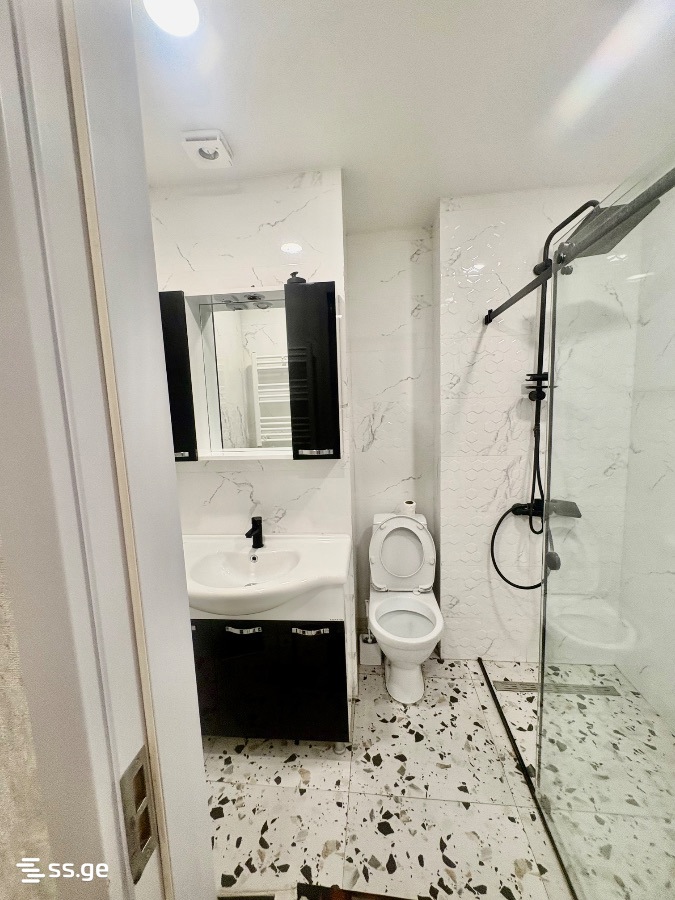 2 room Flat For Rent. Didi digomi - Więcej