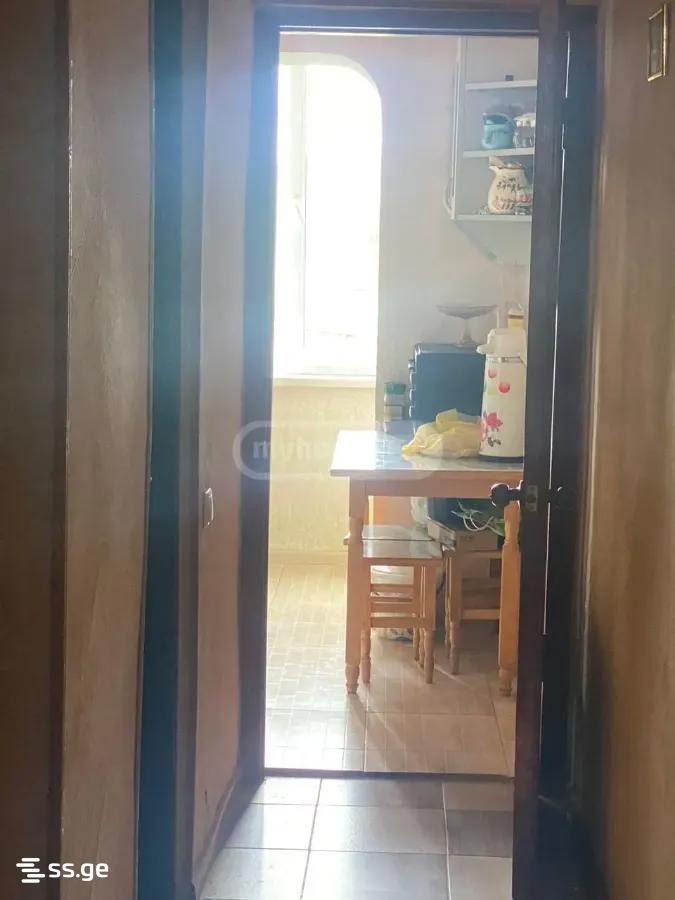 2 Room Flat For Sale view 3
