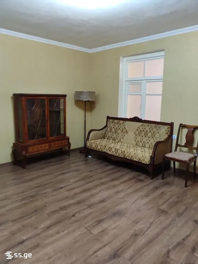 3 Room Private House For Rent. Vera view 1