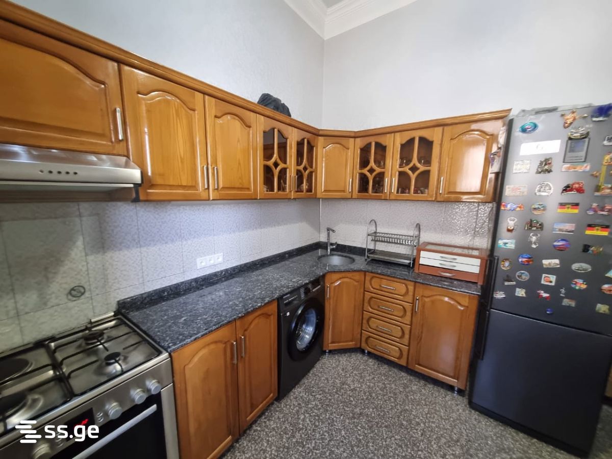 2 Room Flat For Rent. Poti view 9