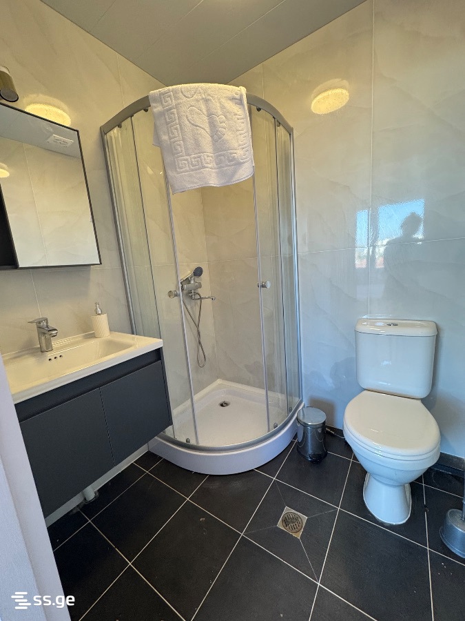 1 room Flat Daily rent. Avlabari - Fler