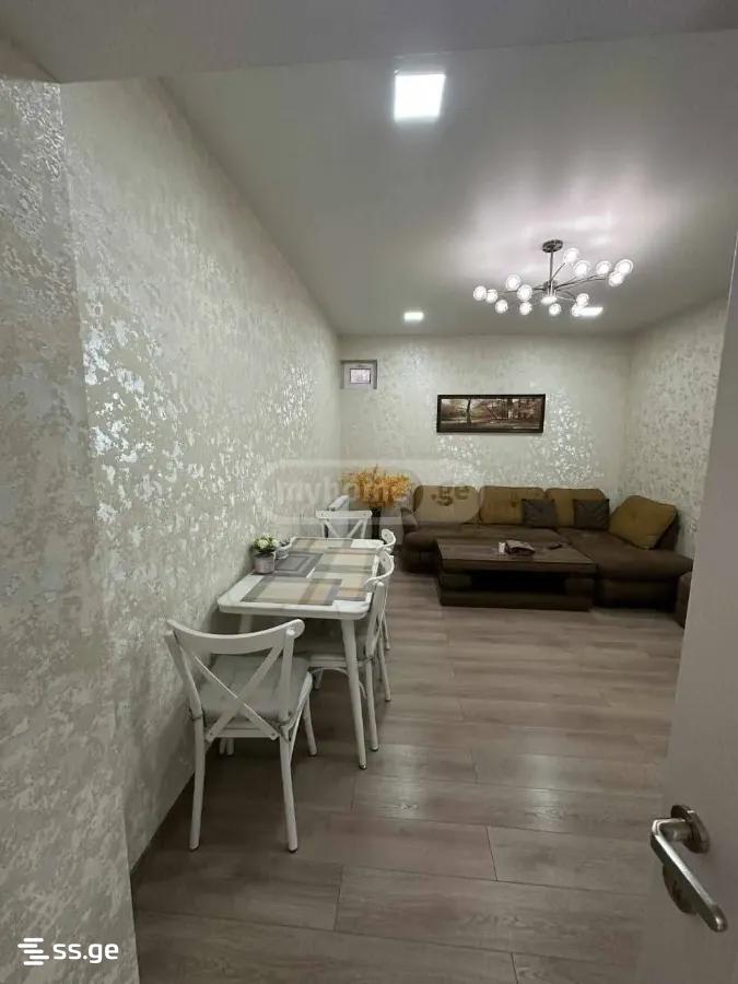 1 Room Private House For Rent. Sololaki view 2