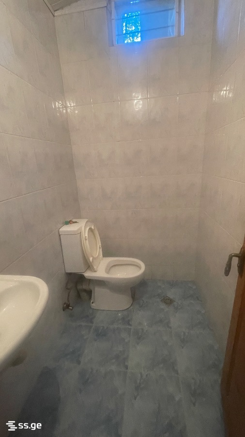 2 Room Private House For Rent. Batumi, 5 of 6