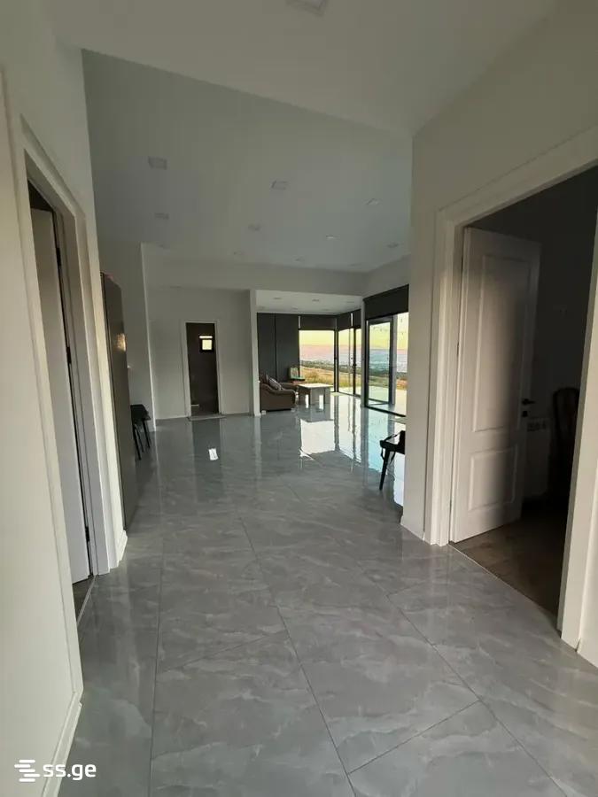 5 Room Private House Daily Rent. Shindisi view 9