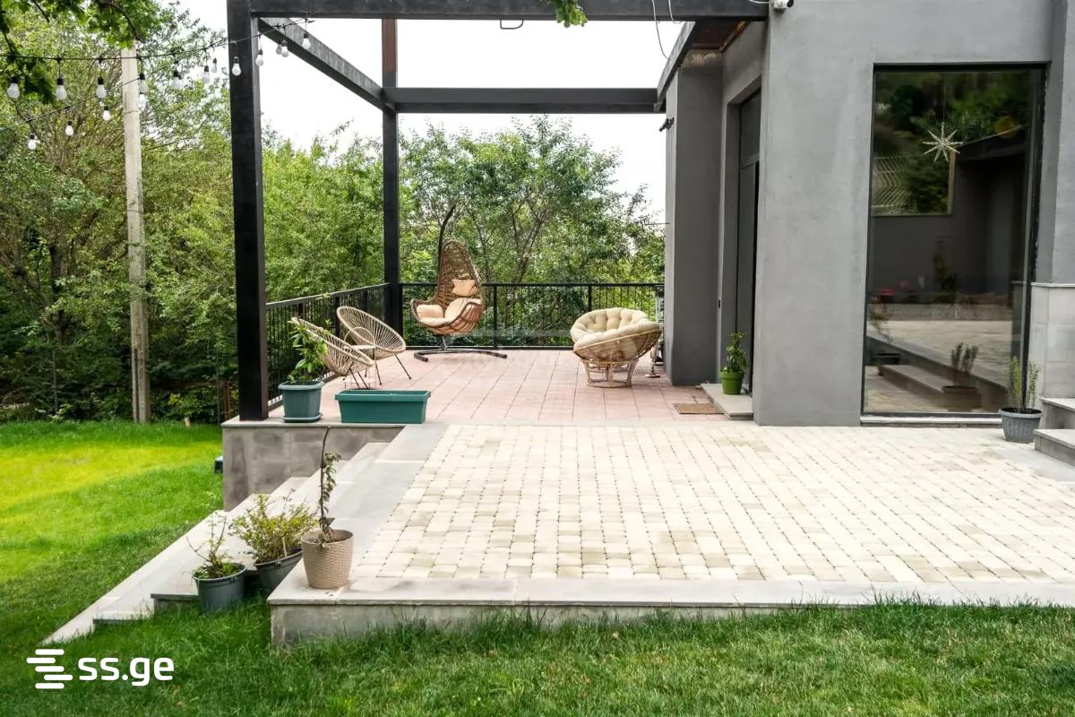 8 Room Private House For Sale view 8