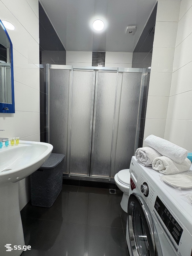 4 room Flat Daily rent. Batumi - Vista 4