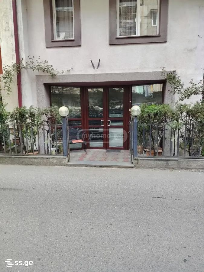 9 Room Hotel For Rent. Vake view 13