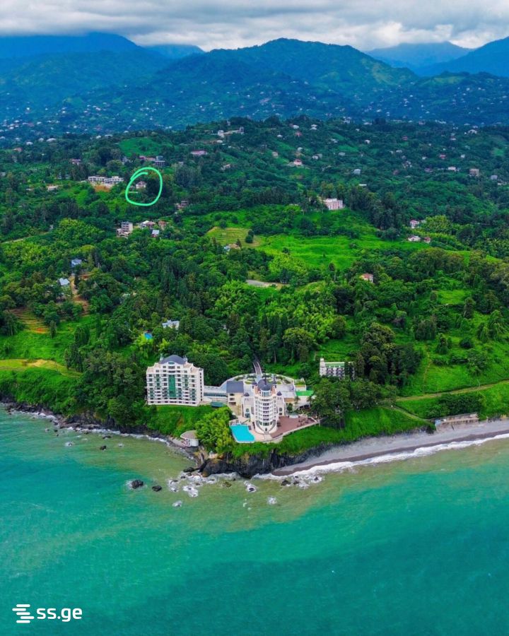 9 Room Private House For Sale view 1