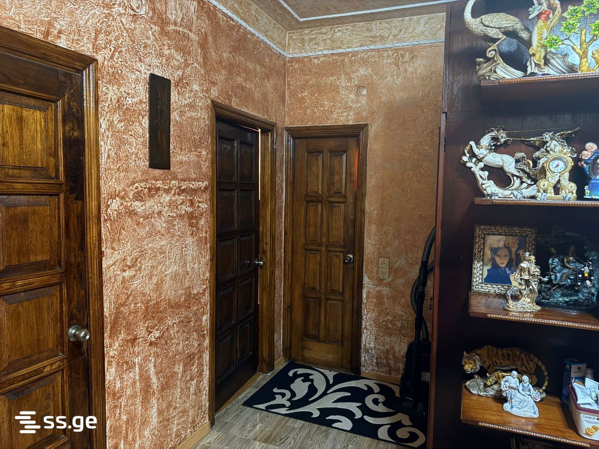 4 Room Flat For Sale view 4